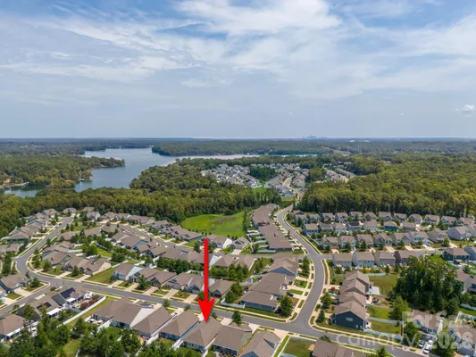 Property Slideshow image 3 of 41 | 261 robinwood ln, Clover, SC, 29710