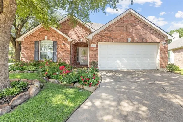 Property Slideshow image 2 of 36 | 900 medinah dr, Fairview, TX, 75069