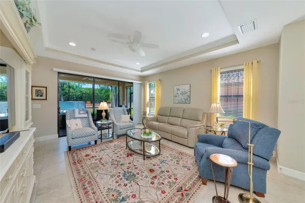 Property Slideshow image 3 of 67 | 10441 highland park pl, Palmetto, FL, 34221