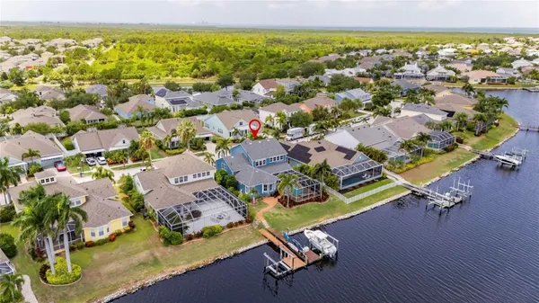 Property Slideshow image 3 of 100 | 5243 brighton shore dr, Apollo Beach, FL, 33572