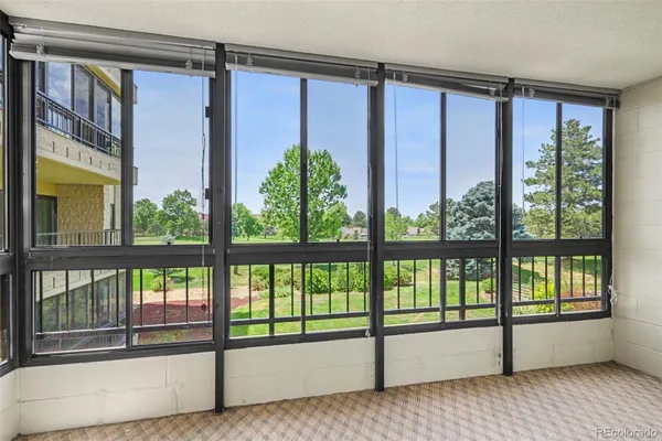 Property Slideshow image 2 of 27 | 13901 e marina dr 211, Aurora, CO, 80014