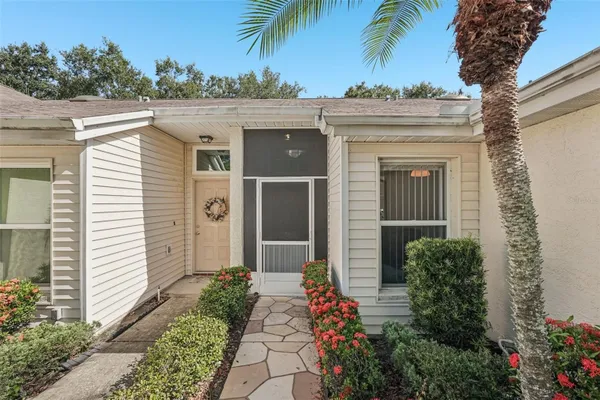 Property Slideshow image 2 of 55 | 2411 nantucket harbor loop, Sun City Center, FL, 33573