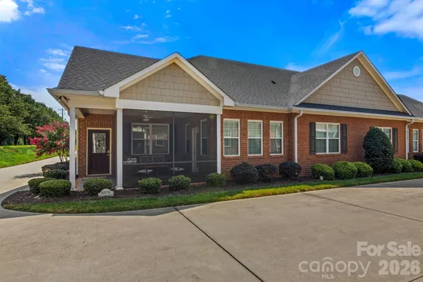 Property Slideshow image 3 of 47 | 8276 merchant ct, Denver, NC, 28037