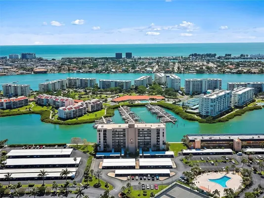 Property Slideshow image 3 of 36 | 7600 sun island dr 107, South Pasadena, FL, 33707