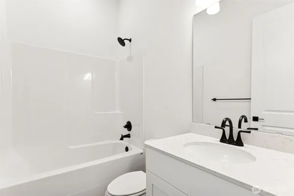 Property Slideshow image 3 of 11 | 80 mccartney peak # 69, Port Ludlow, WA, 98365