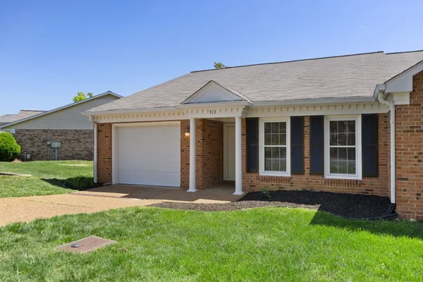 Property Slideshow image 3 of 35 | 513 loyola dr, Nashville, TN, 37205