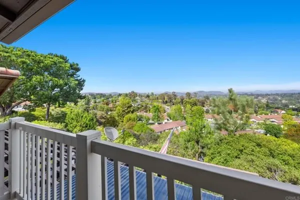 Property Slideshow image 3 of 40 | 1866 forestdale dr, Encinitas, CA, 92024