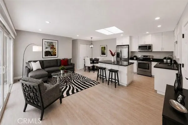 Property Slideshow image 2 of 55 | 2313 via puerta q, Laguna Woods, CA, 92637