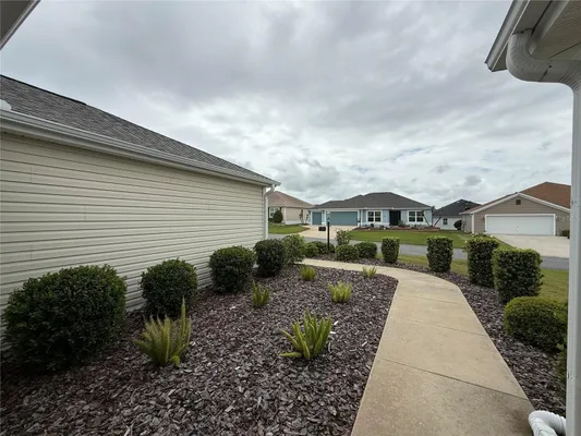 Property Slideshow image 3 of 34 | 3135 burns dr, The Villages, FL, 32163