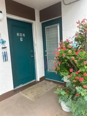 Property Slideshow image 2 of 5 | 3 greenway vlg n, Royal Palm Beach, FL, 33411