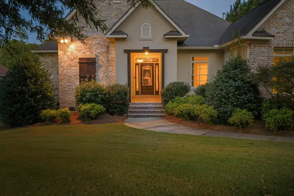 Property Slideshow image 2 of 75 | 931 steeplechase rd, Aiken, SC, 29803