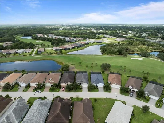Property Slideshow image 2 of 41 | 2941 willow ridge ct, Fort Myers, FL, 33905