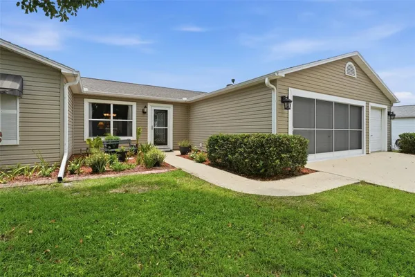 Property Slideshow image 3 of 33 | 1602 malacara ln, The Villages, FL, 32162