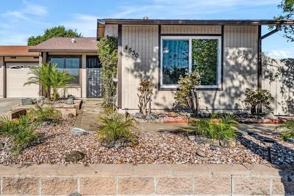 Property Slideshow image 2 of 53 | 4530 beverly glen dr, Oceanside, CA, 92056