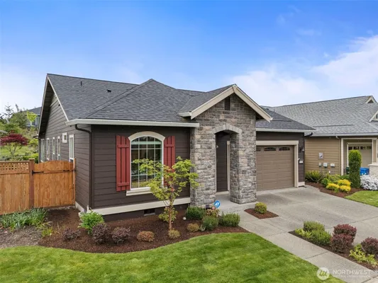 Property Slideshow image 3 of 39 | 14707 179th ave, Bonney Lake, WA, 98391