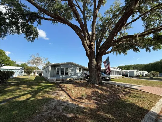 Property Slideshow image 2 of 32 | 807 oak blvd, Wildwood, FL, 34785
