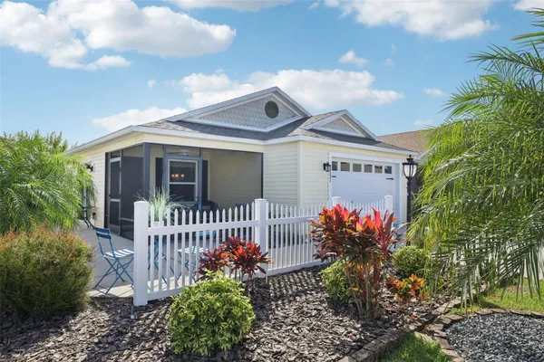 Property Slideshow image 2 of 39 | 2282 sheehan st, The Villages, FL, 32163