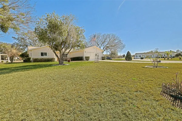 Property Slideshow image 3 of 36 | 10410 se 179th pl, Summerfield, FL, 34491