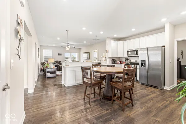 Property Slideshow image 2 of 26 | 8652 faulkner dr, Indianapolis, IN, 46239