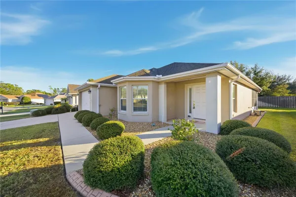 Property Slideshow image 3 of 28 | 9175 se 118th loop, Summerfield, FL, 34491