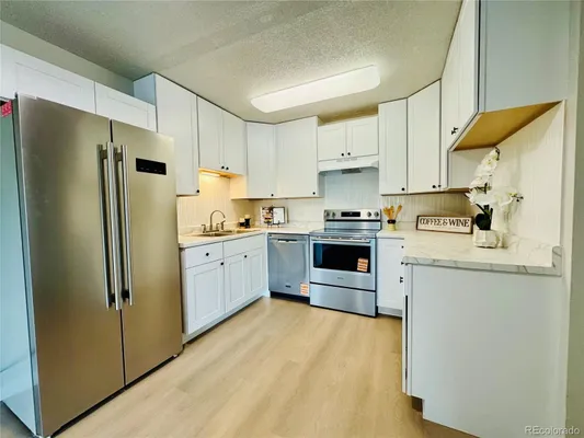Property Slideshow image 2 of 12 | 755 s alton way 12c, Denver, CO, 80247