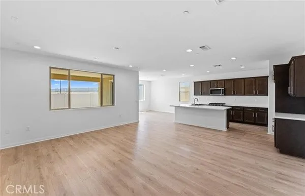 Property Slideshow image 2 of 30 | 25183 forest hills dr, Menifee, CA, 92585