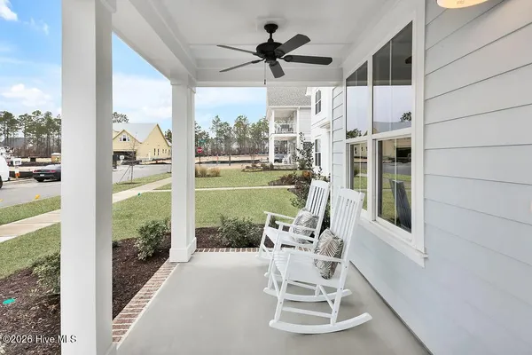 Property Slideshow image 3 of 35 | 5209 moonshell loop, Wilmington, NC, 28412