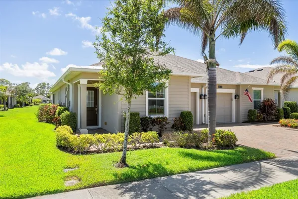 Property Slideshow image 2 of 59 | 3535 cherry palm ct, Vero Beach, FL, 32966