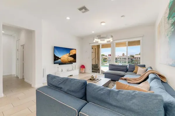 Property Slideshow image 3 of 44 | 84339 canzone dr, Indio, CA, 92203