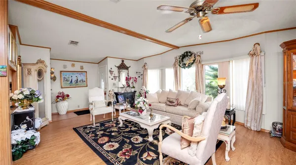 Property Slideshow image 2 of 47 | 1706 fox hill dr, Lakeland, FL, 33810