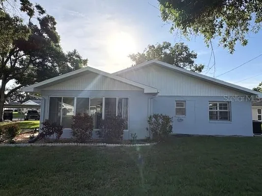 Property Slideshow image 2 of 28 | 1902 dandridge st 12, Sun City Center, FL, 33573