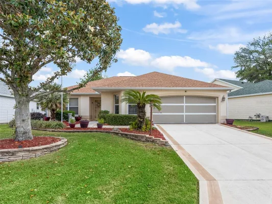 Property Slideshow image 2 of 40 | 17325 se 91st lee ave, The Villages, FL, 32162