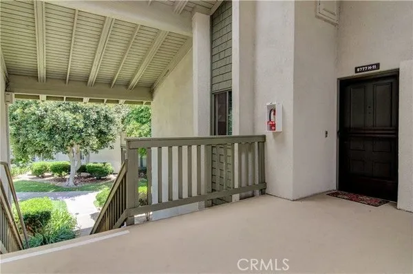 Property Slideshow image 2 of 30 | 8777 coral springs ct 11h, Huntington Beach, CA, 92646