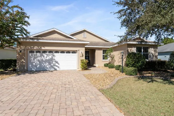 Property Slideshow image 2 of 36 | 9926 sw 95th loop, Ocala, FL, 34481