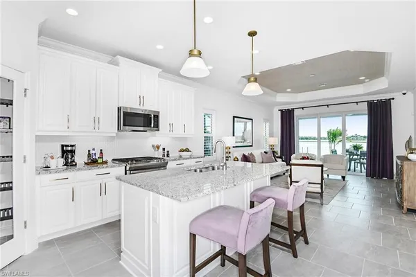 Property Slideshow image 3 of 20 | 2964 heritage pines dr, Fort Myers, FL, 33905