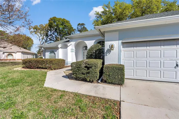 Property Slideshow image 2 of 53 | 11365 sw 75th terrace rd, Ocala, FL, 34476