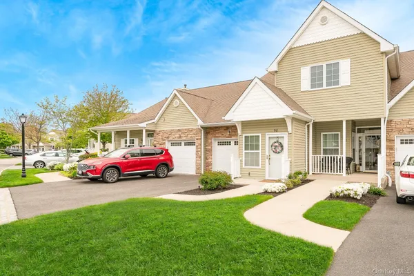 Property Slideshow image 3 of 38 | 98 andrew dr, Brookhaven, NY, 11766