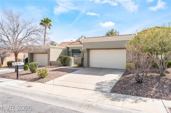 Property Slideshow image 3 of 46 | 9657 blue bell dr, Las Vegas, NV, 89134