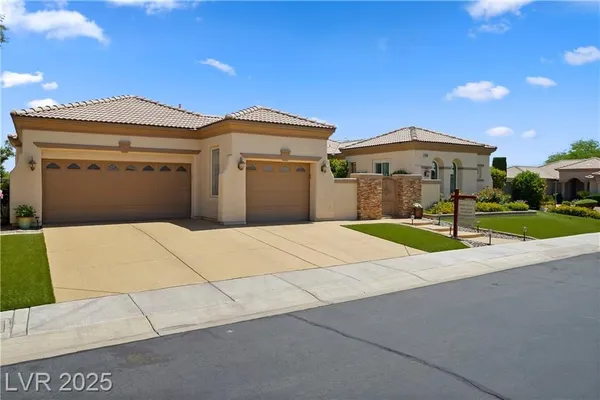 Property Slideshow image 2 of 45 | 4208 agosta luna pl, Las Vegas, NV, 89135
