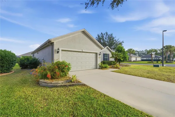 Property Slideshow image 2 of 27 | 9211 sw 66th loop, Ocala, FL, 34481