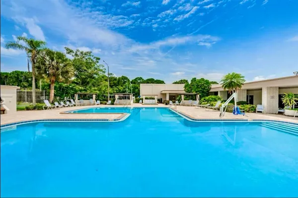 Property Slideshow image 2 of 83 | 5925 terrace park dr 203, St Petersburg, FL, 33709