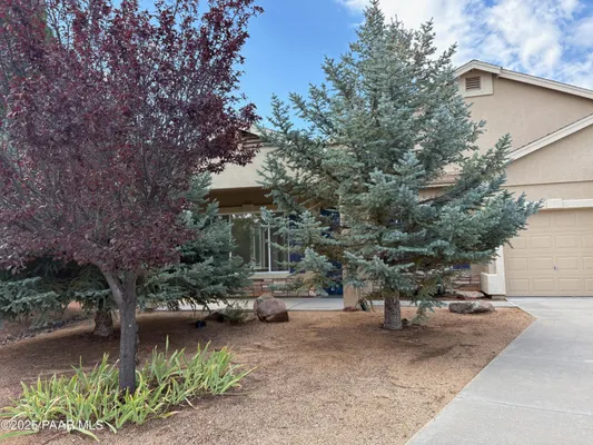 Property Slideshow image 3 of 47 | 7709 e day break cir, Prescott Valley, AZ, 86315