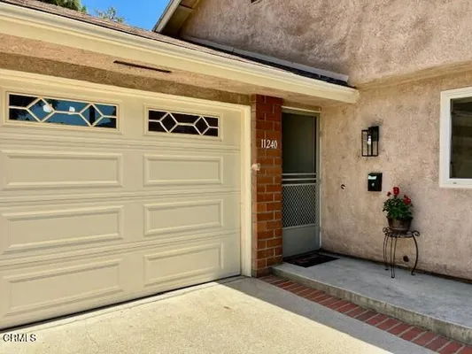 Property Slideshow image 2 of 49 | 11240 village 11 11, Camarillo, CA, 93012