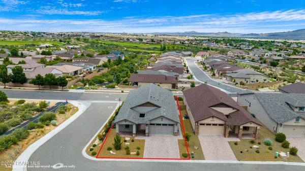 Property Slideshow image 2 of 26 | 7630 e midnight way 8b, Prescott Valley, AZ, 86314