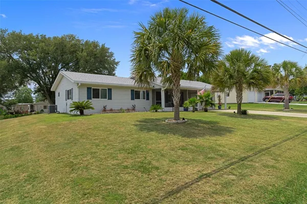 Property Slideshow image 2 of 38 | 6264 sw 103rd street rd, Ocala, FL, 34476