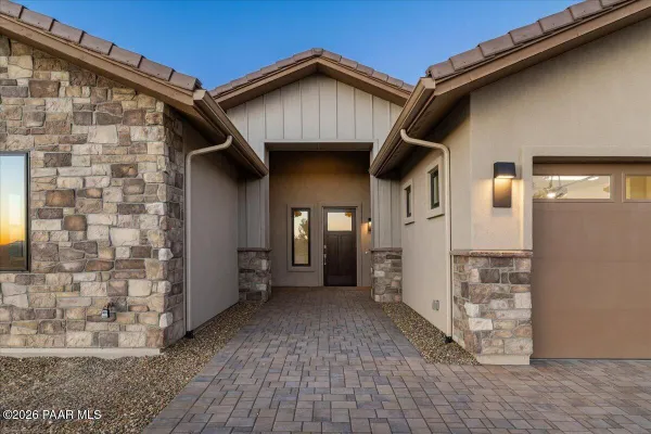 Property Slideshow image 2 of 42 | 5225 high cliff way, Prescott, AZ, 86301