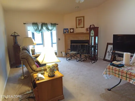 Property Slideshow image 3 of 20 | 354 lake catherine ln, Crossville, TN, 38558