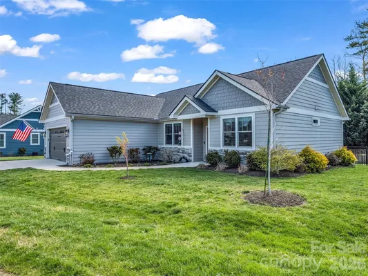 Property Slideshow image 2 of 46 | 128 shoeing box way, Hendersonville, NC, 28792