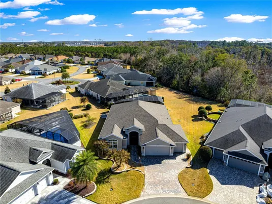 Property Slideshow image 2 of 73 | 554 socastee pl, The Villages, FL, 32163