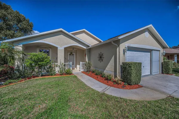 Property Slideshow image 2 of 100 | 11427 turtle dove pl, New Port Richey, FL, 34654